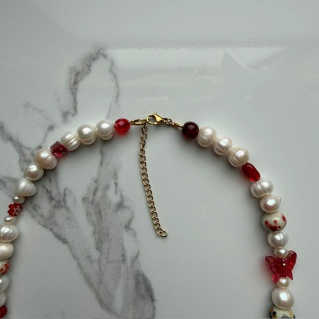 do you like scary movies• half beaded half pearl necklace