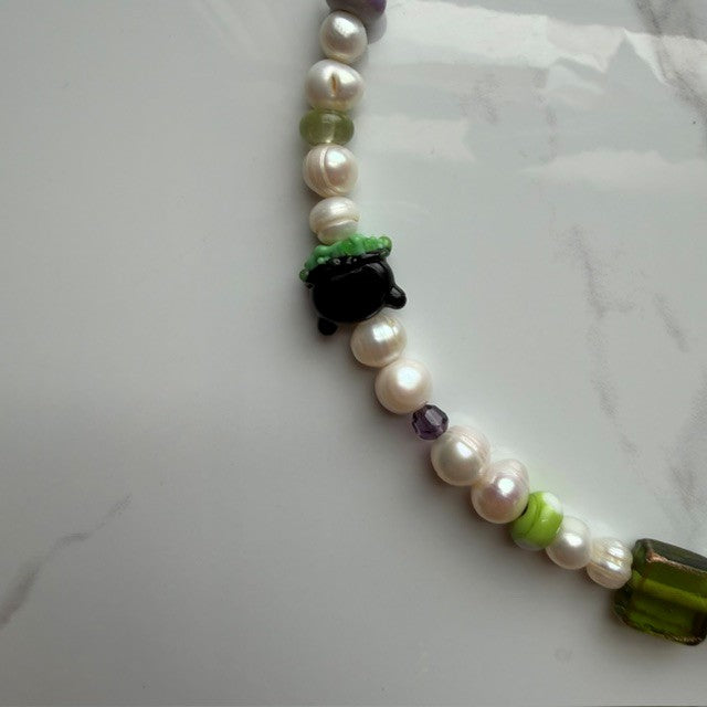 frog be brewing • half beaded half pearl necklace