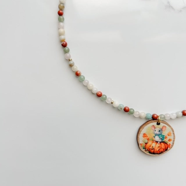 the tiny tenant • agate beaded necklace
