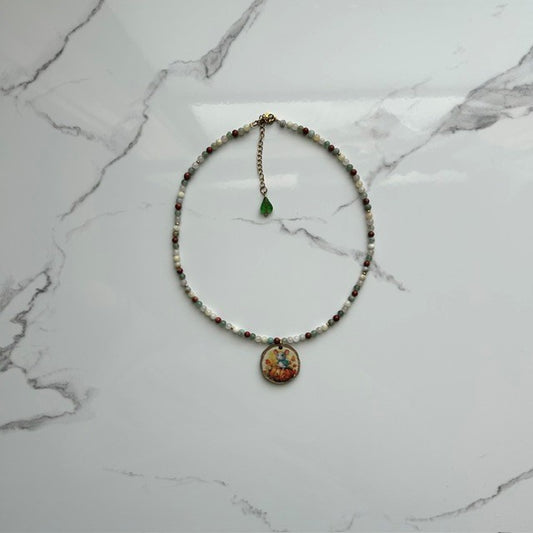 the tiny tenant • agate beaded necklace