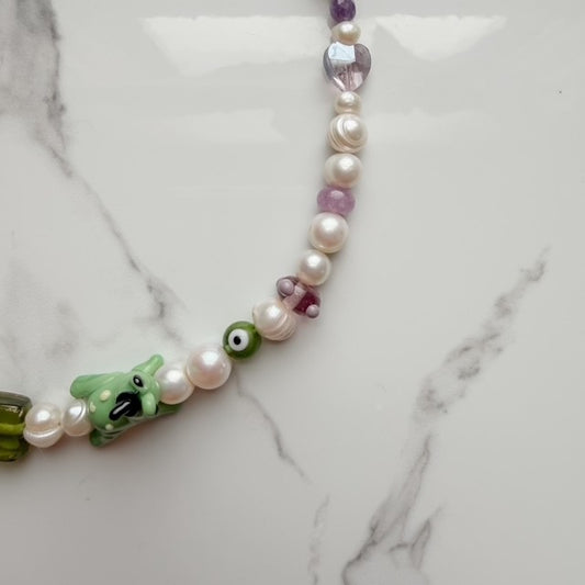 frog be brewing • half beaded half pearl necklace