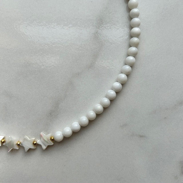 sloane • mother of pearl necklace