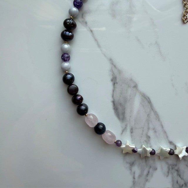 i go 'round and 'round • half beaded half pearl necklace