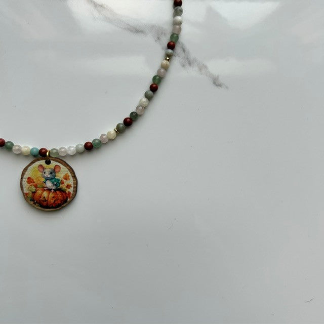 the tiny tenant • agate beaded necklace