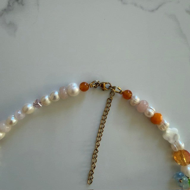 hello sunshine • half beaded half pearl necklace