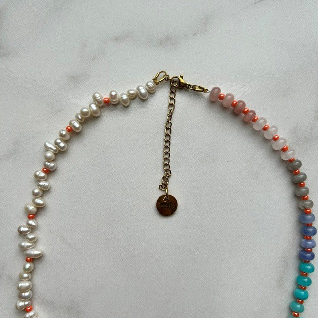 harry is my friend • half beaded half pearl necklace