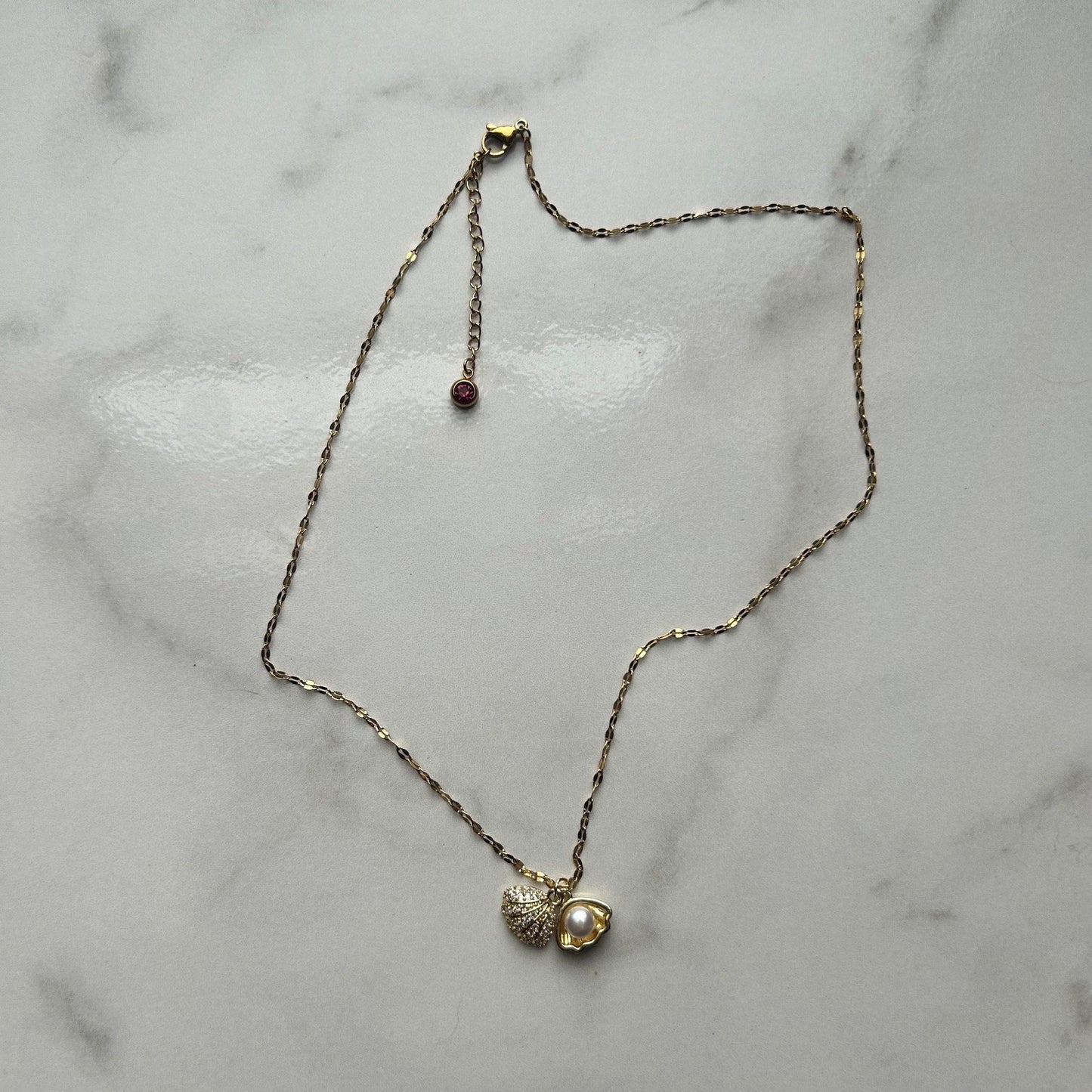 shell yeah • 18" stainless steel necklace