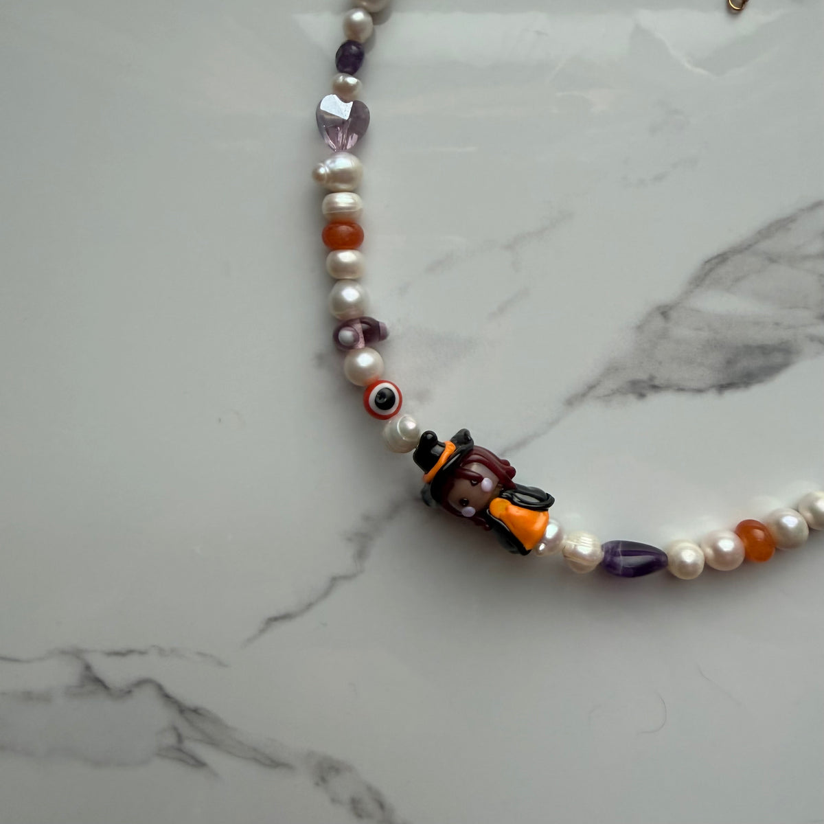 a little witchy • half beaded half pearl necklace