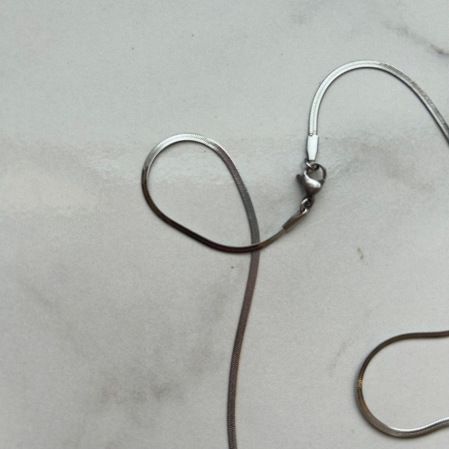 shelly baby ii • 18" stainless steel necklace