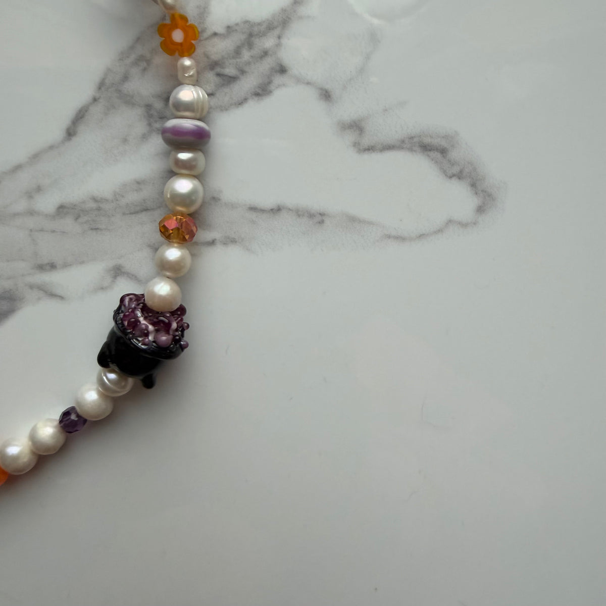 a little witchy • half beaded half pearl necklace