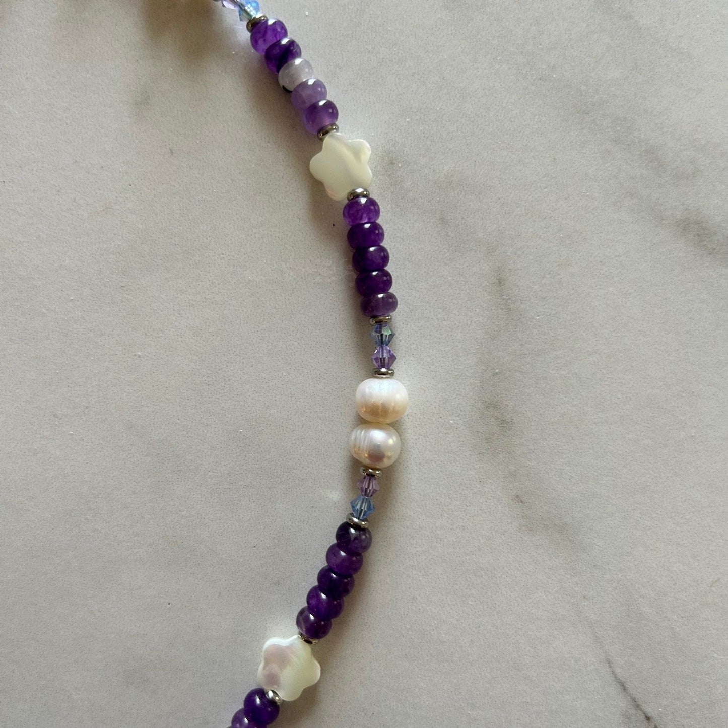 kyra • half beaded half pearl necklace