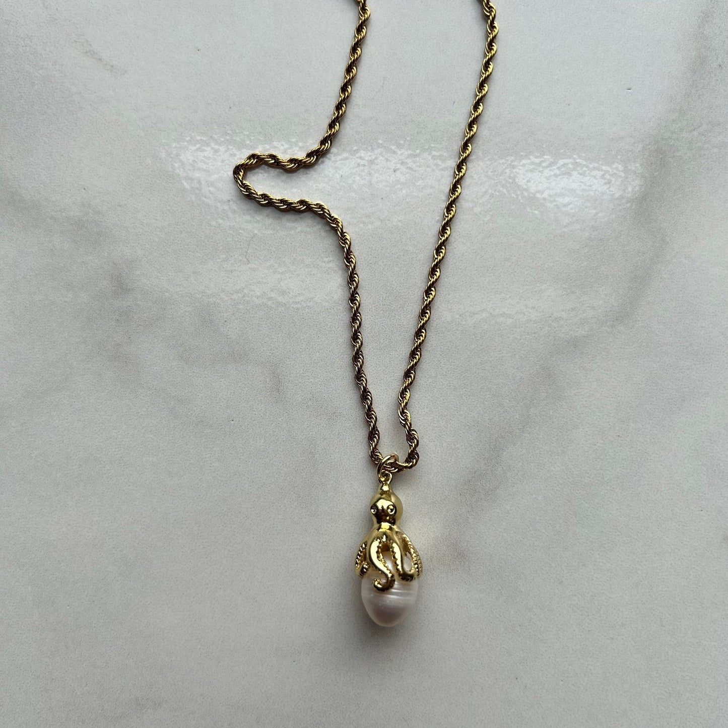 eights • octopus rope stainless necklace